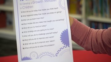 Wellbeing – 10 Questions to Help Your Child Develop a Growth Mindset at Home